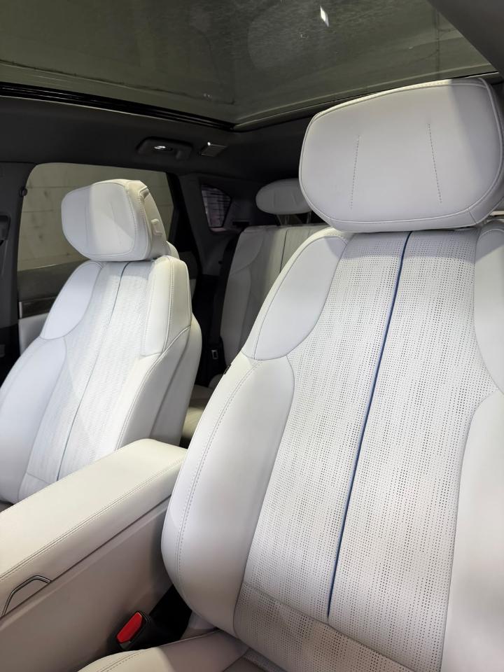 Cadillac OPTIQ Luxury 2 2025