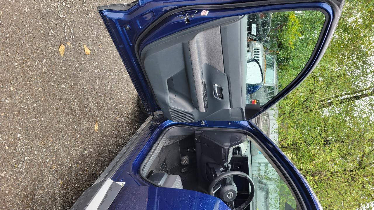 Nissan Kicks SV 4WD 2025