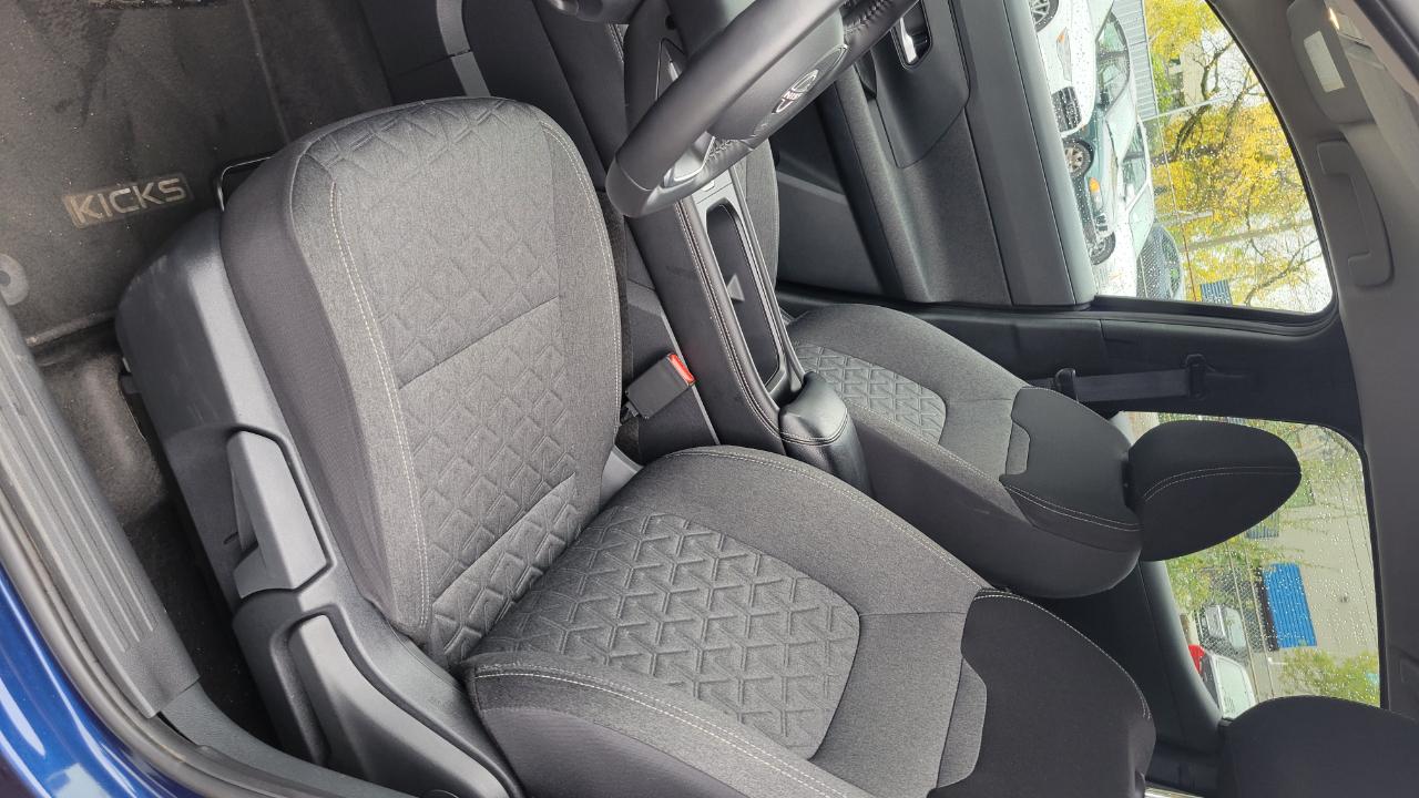 Nissan Kicks SV 4WD 2025