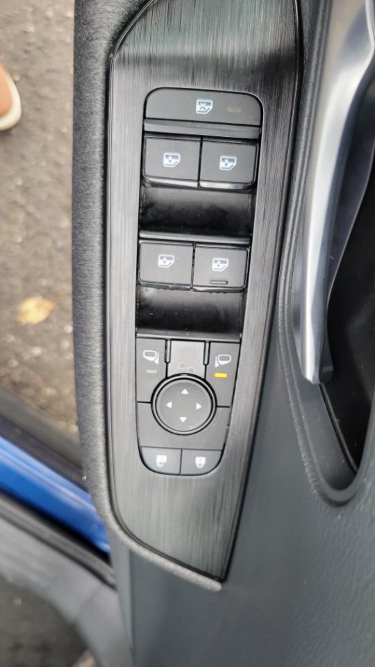 Nissan Kicks SV 4WD 2025
