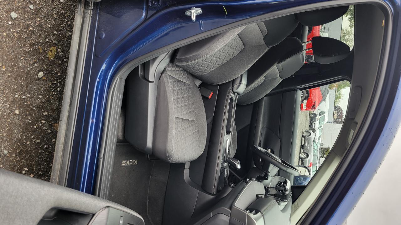 Nissan Kicks SV 4WD 2025