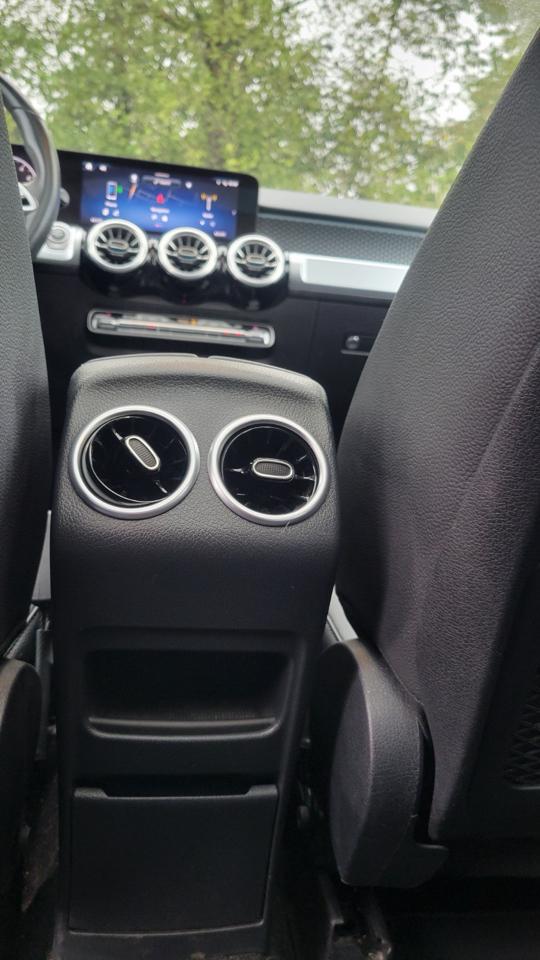 Mercedes-Benz GLB-Class GLB 250 4MATIC 2024