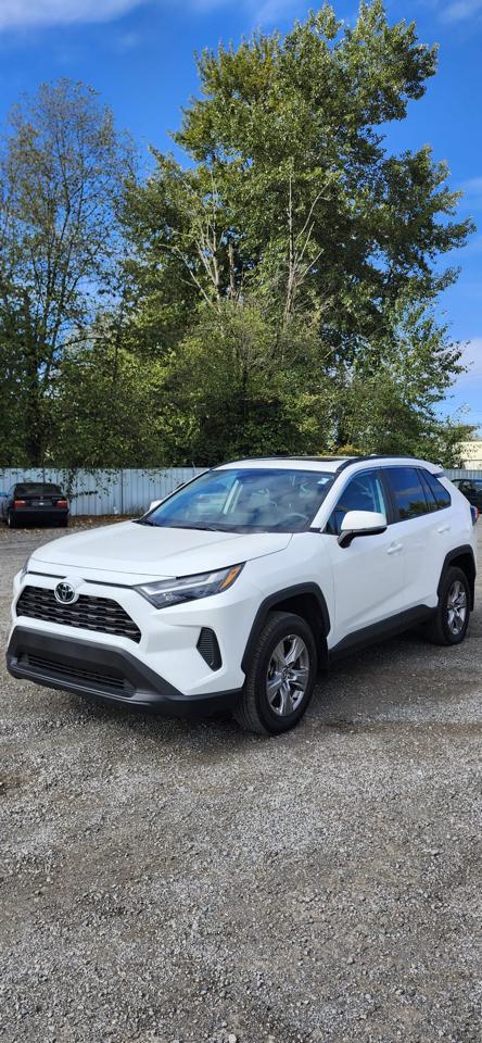 Toyota RAV4 XLE AWD 2025