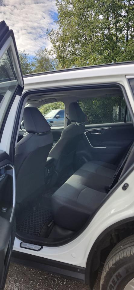 Toyota RAV4 XLE AWD 2025