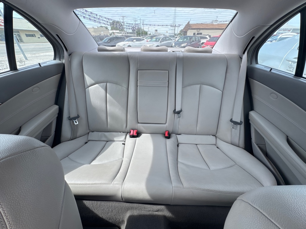 Mercedes-Benz E-Class E 350 4MATIC Sedan 2008