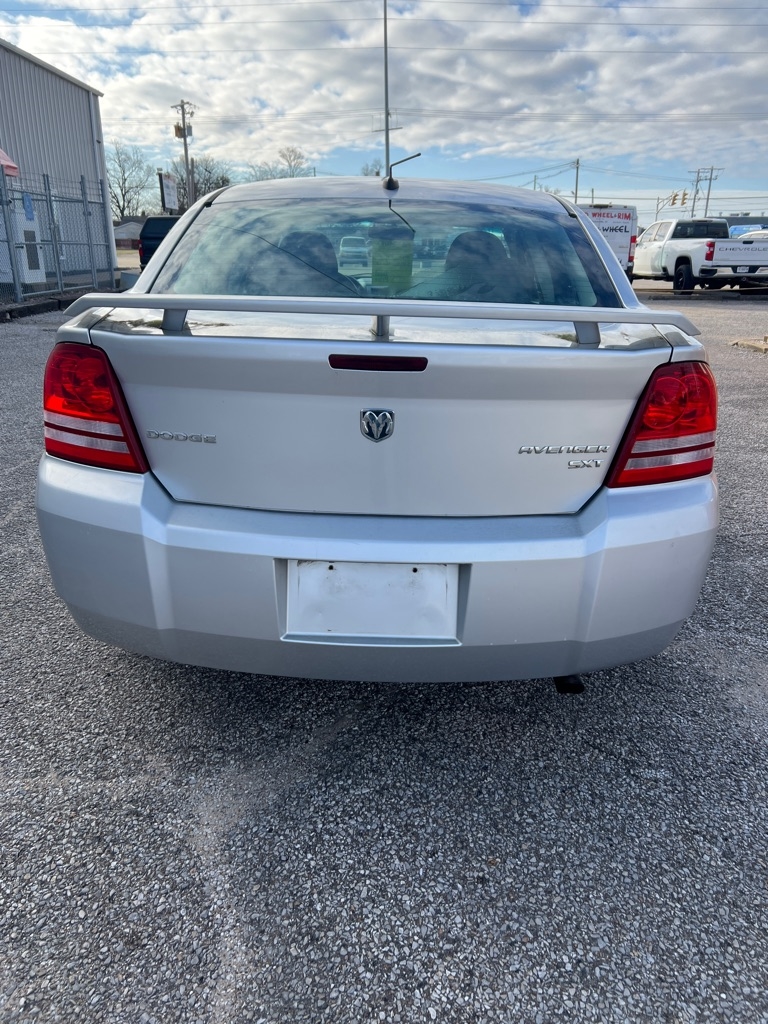 Dodge Avenger 4dr Sdn SXT 2009