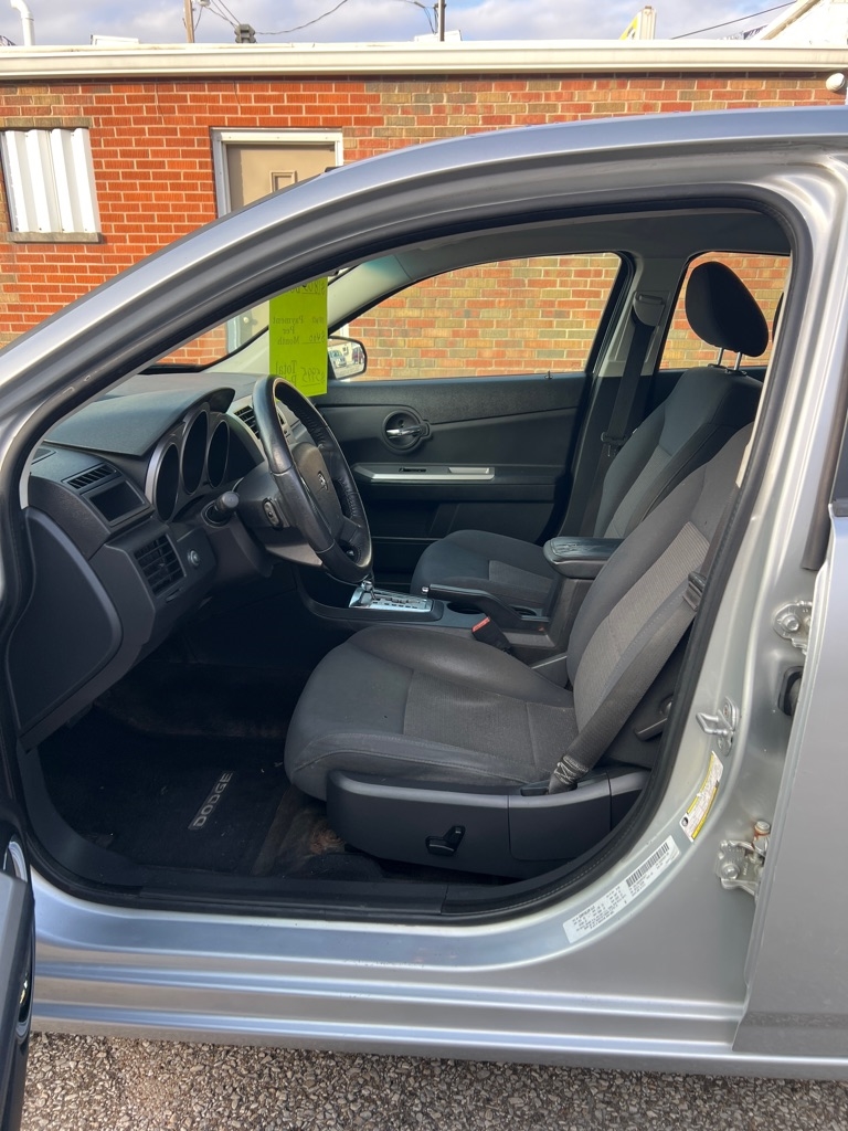 Dodge Avenger 4dr Sdn SXT 2009