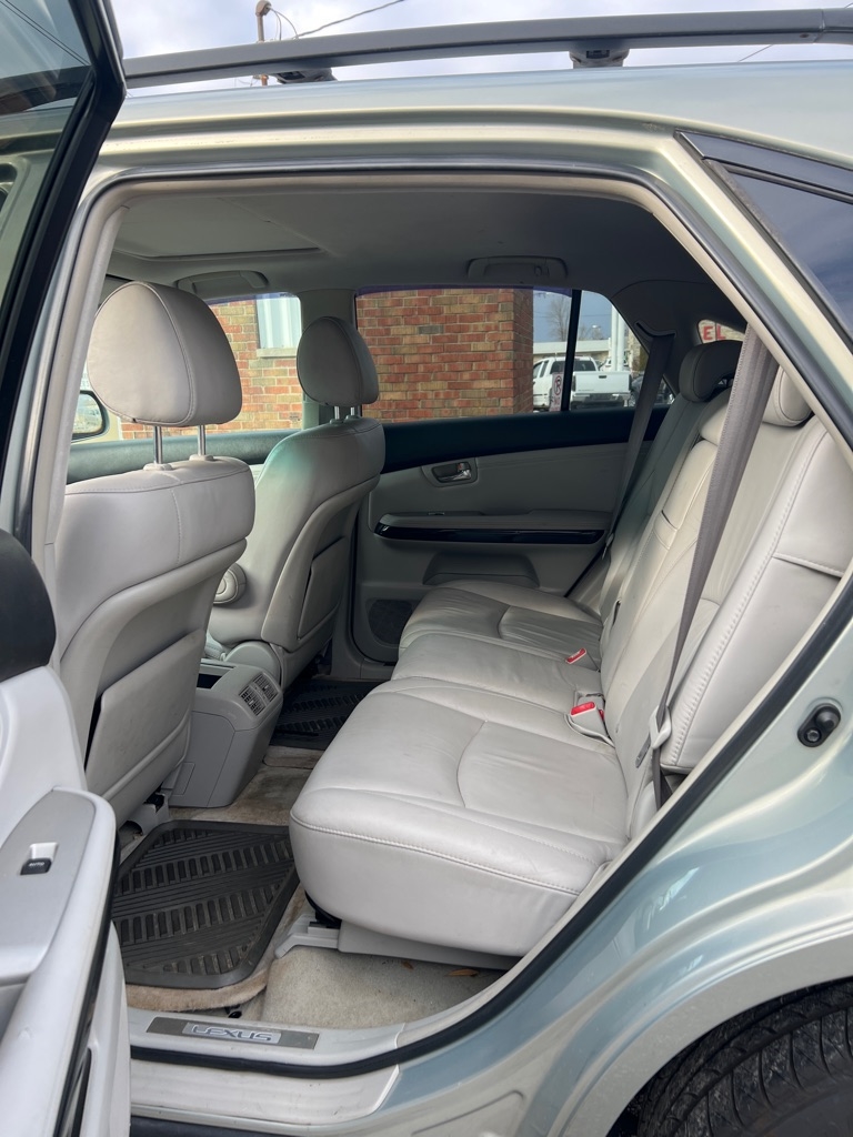 Lexus RX 350 4D SUV FWD 2009