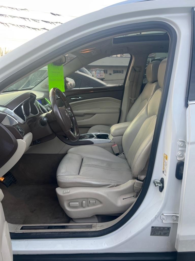 Cadillac SRX AWD 4dr Luxury Collection 2010