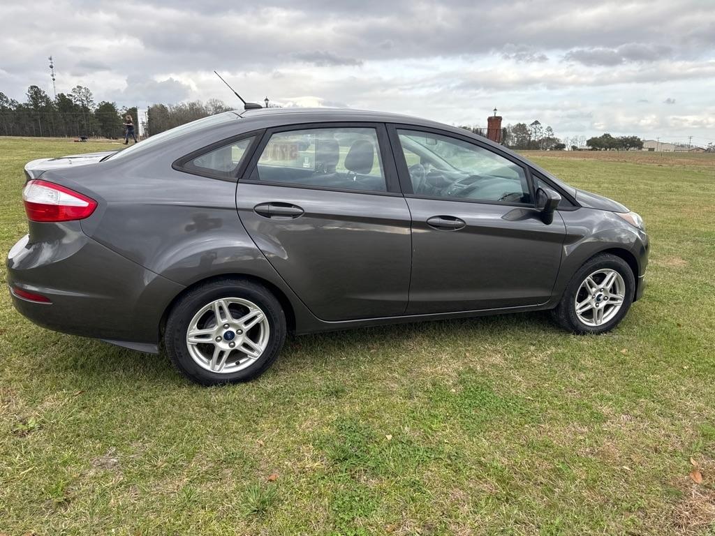 Ford Fiesta 4dr Sdn SE 2017