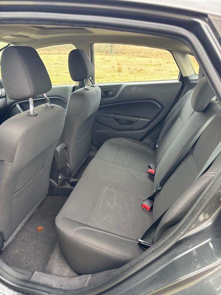 Ford Fiesta 4dr Sdn SE 2017