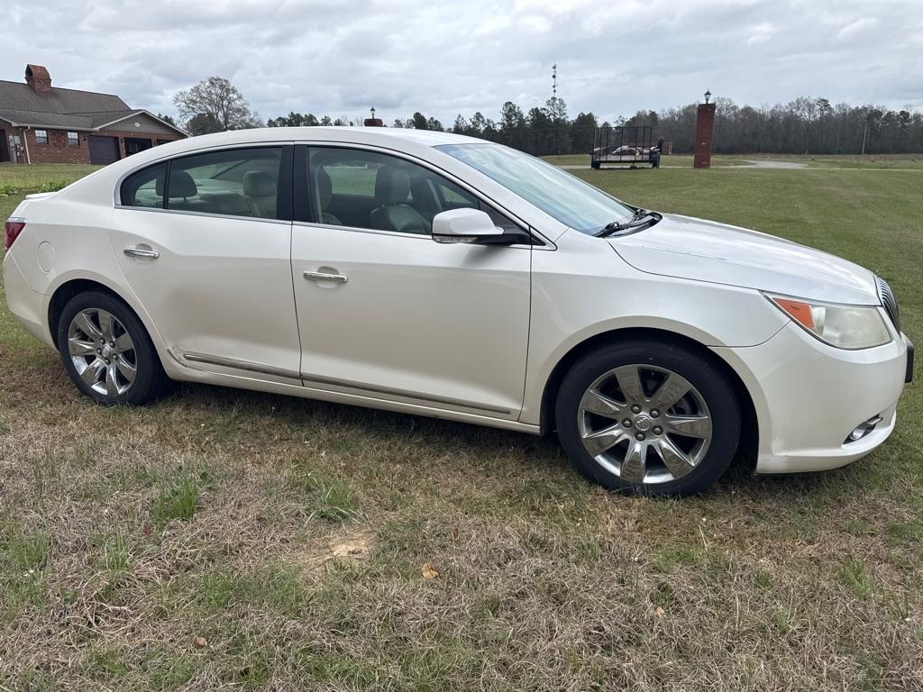 Buick LaCrosse 4dr Sdn Premium 1 FWD 2013