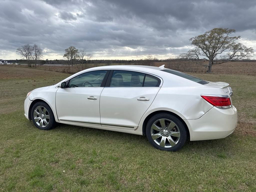 Buick LaCrosse 4dr Sdn Premium 1 FWD 2013