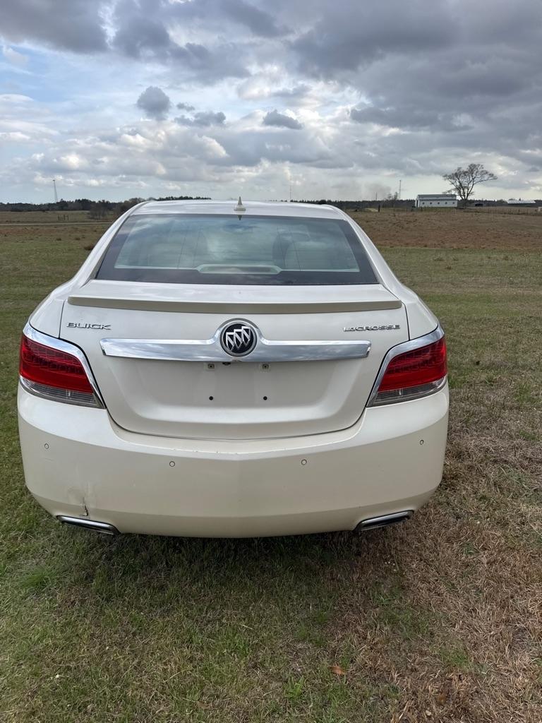 Buick LaCrosse 4dr Sdn Premium 1 FWD 2013