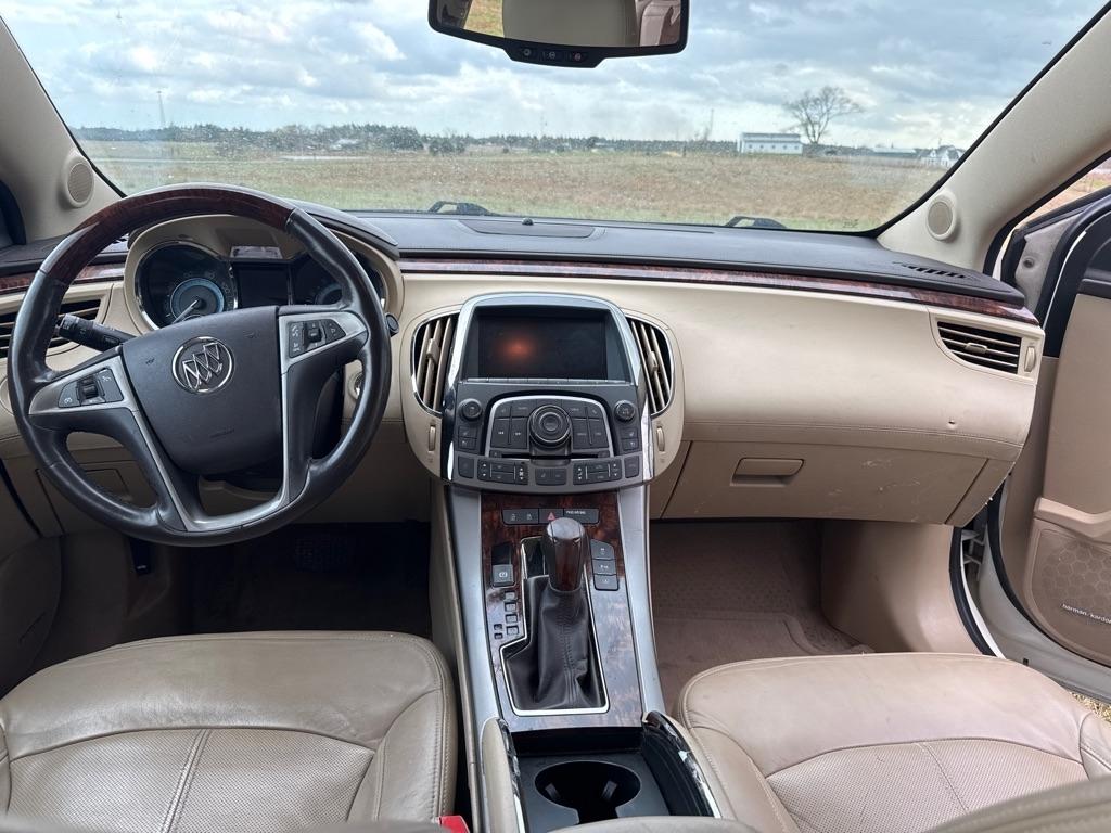 Buick LaCrosse 4dr Sdn Premium 1 FWD 2013