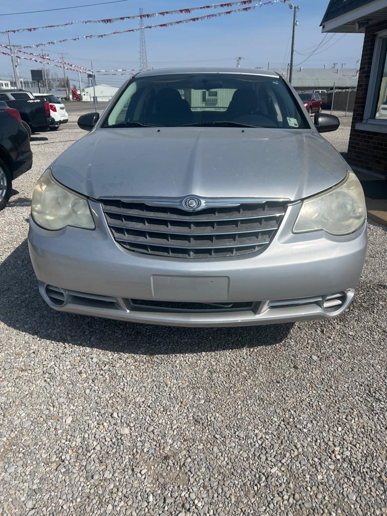 Chrysler Sebring 4dr Sdn Touring FWD 2010