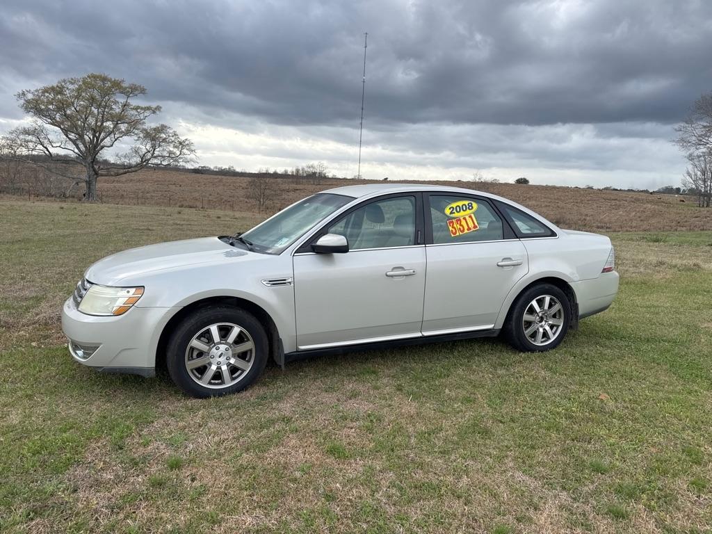 Ford Taurus 4dr Sdn SEL FWD 2008
