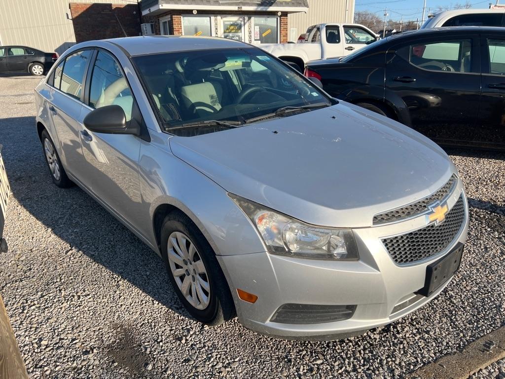 Chevrolet Cruze 1LT Manual 2011
