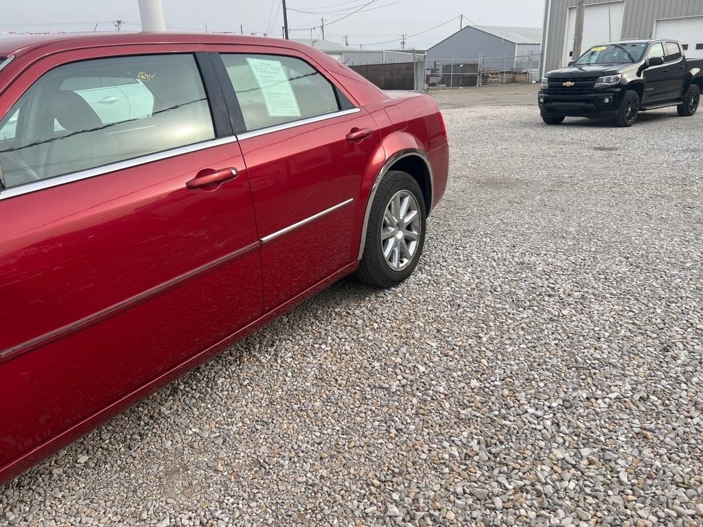 Chrysler 300 4dr Sdn V6 Limited RWD 2008