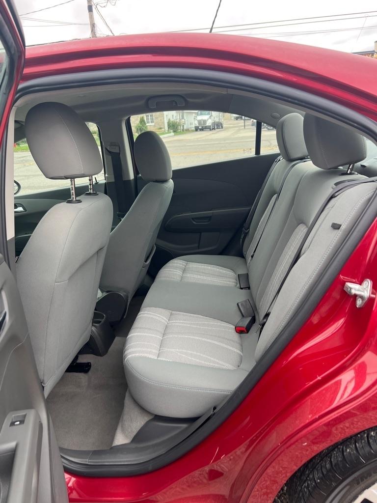 Chevrolet Sonic 1LT Sedan 2016