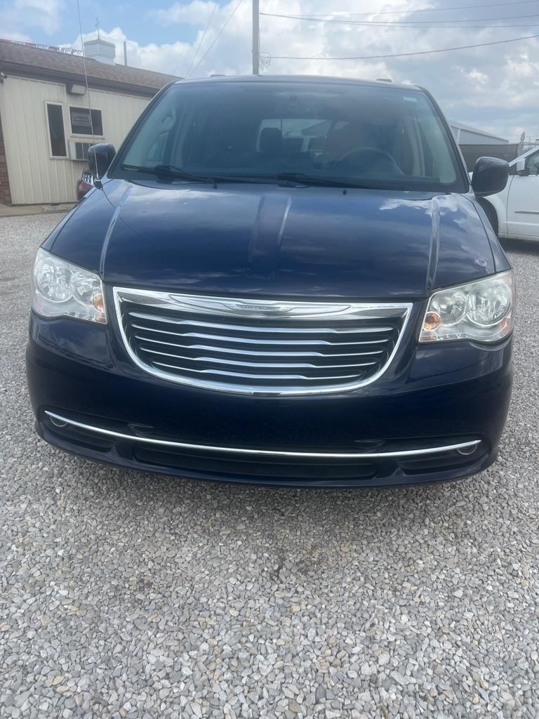 Chrysler Town & Country 4dr LWB Touring FWD 2015