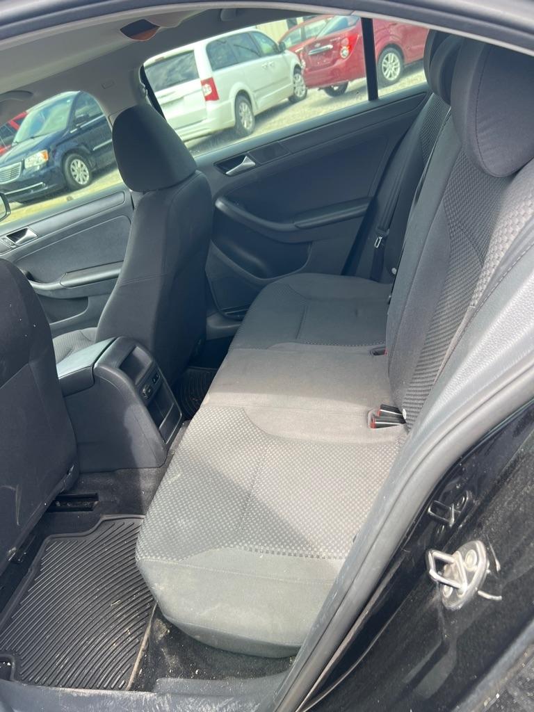 Volkswagen Jetta 2.0T w/ Leather 2014