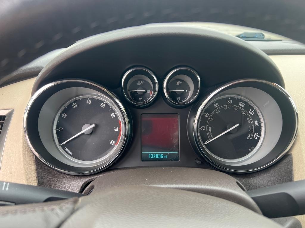 Buick Verano 4dr Sdn Leather Group 2013