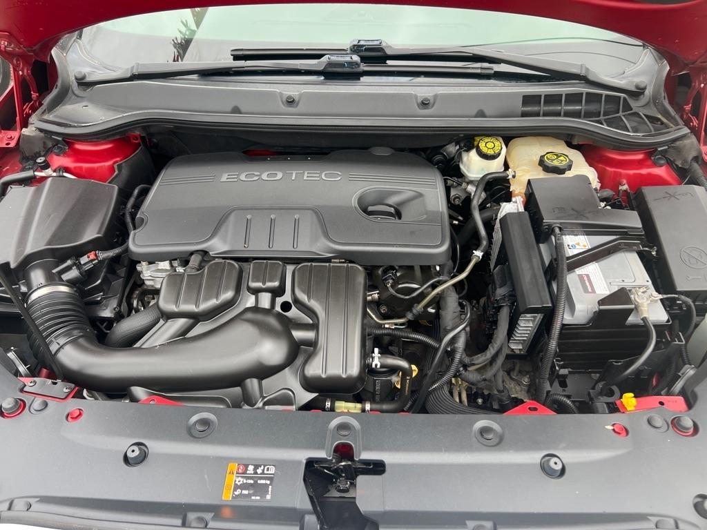 Buick Verano 4dr Sdn Leather Group 2013