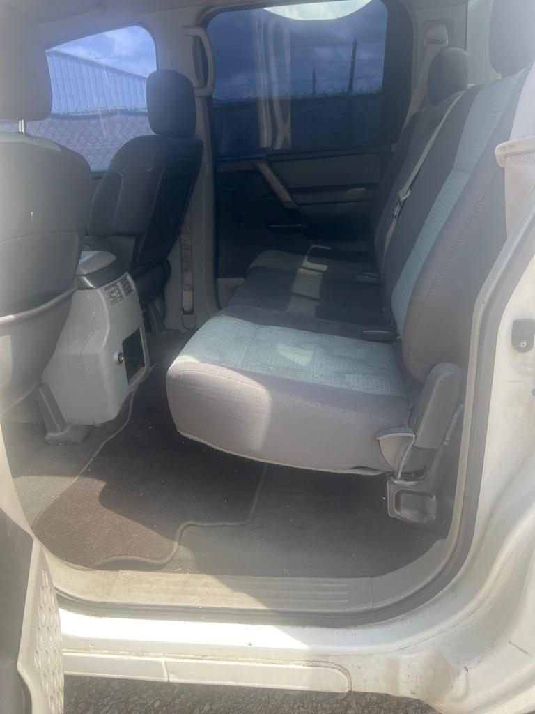 Nissan Titan 2WD Crew Cab LWB XE FFV 2004