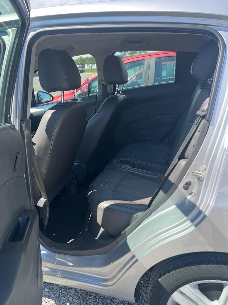 Chevrolet Spark 1LT 4D Hatchback 2015