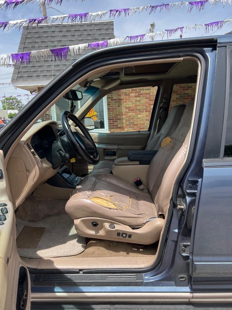 Ford Explorer 4dr 112" WB Eddie Bauer AWD 1999