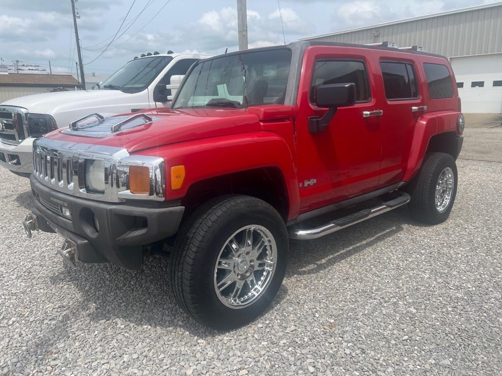 2006 Hummer H3 SUV's photo