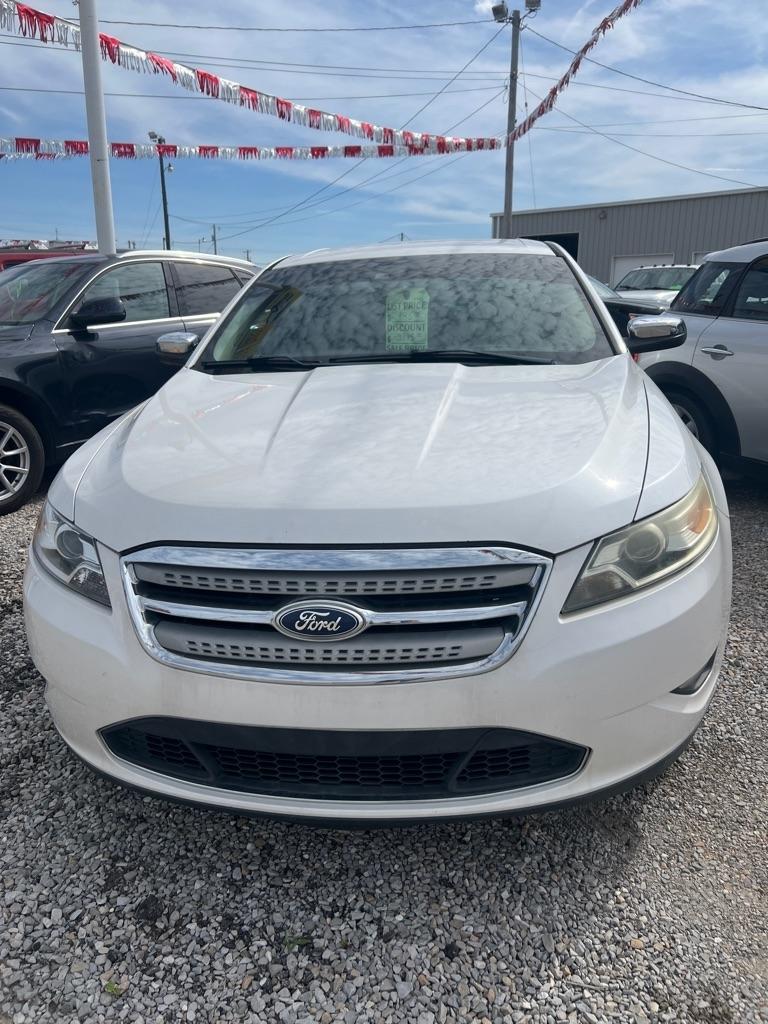 Ford Taurus 4dr Sdn Limited FWD 2011