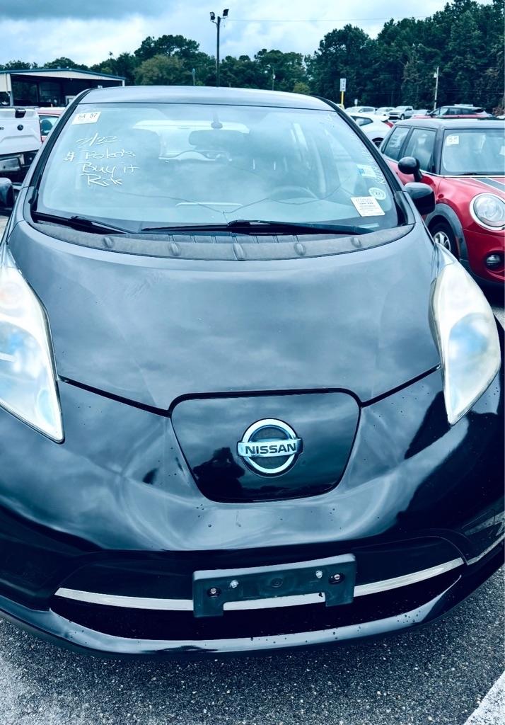 Nissan Leaf 4dr HB SL w/Cold Weather Pkg *Ltd Avail* 2013