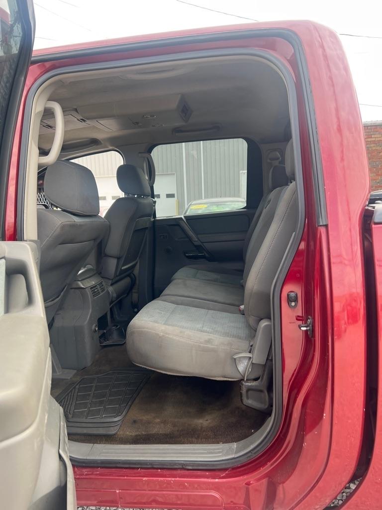 Nissan Titan 2WD King Cab LWB SE FFV 2005