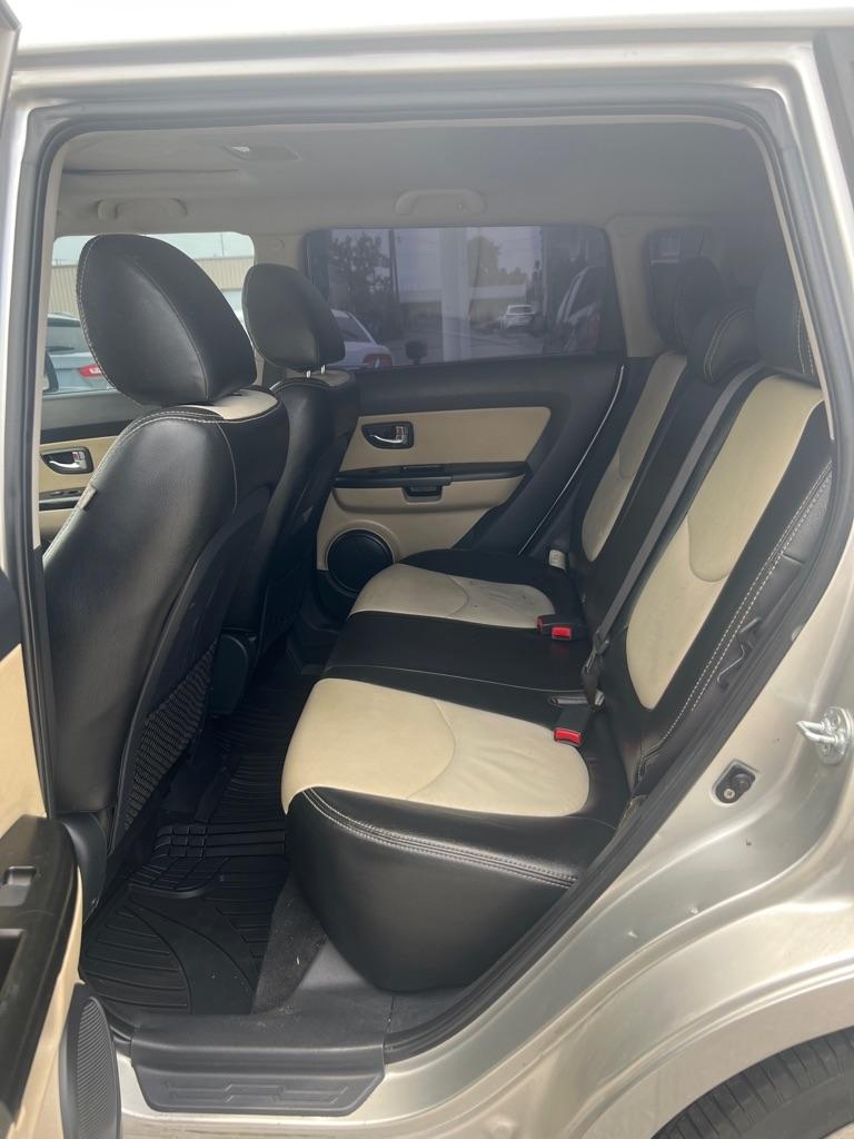 Kia Soul ! 4D Wagon 2012