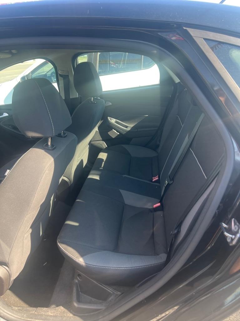Ford Focus 4dr Sdn SE Comfort 2013