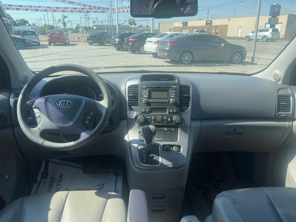 Kia Sedona LX 4D Wagon 2010