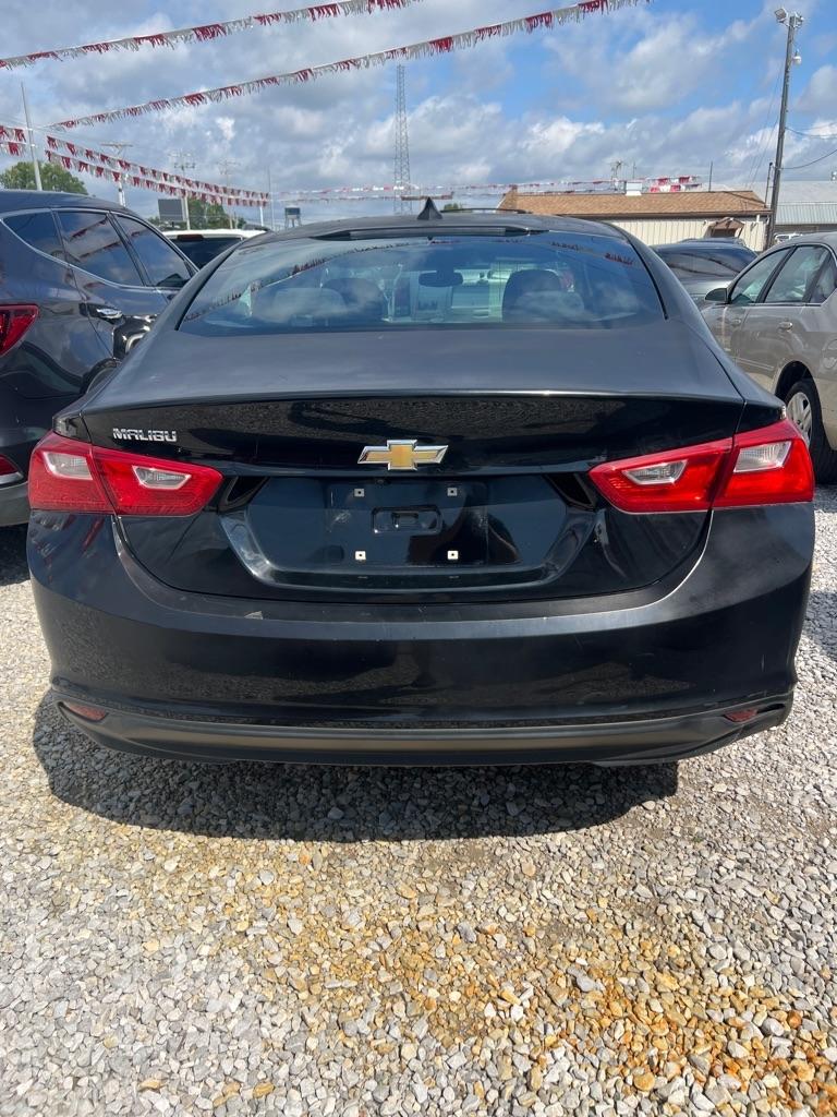 Chevrolet Malibu 1LT 4D Sedan 2017