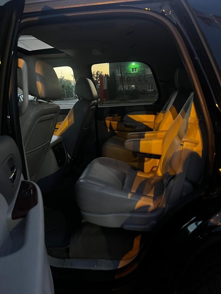 Chevrolet Tahoe LTZ 4D SUV 4WD 2014