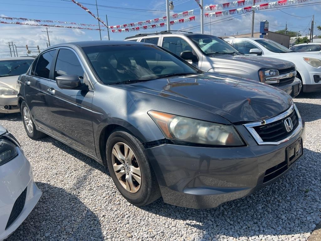 Honda Accord 1800 4-Door Sedan 2010
