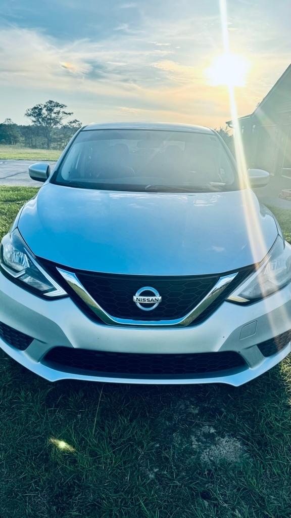 Nissan Sentra SV 4D Sedan 2017
