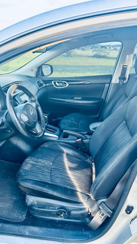 Nissan Sentra SV 4D Sedan 2017
