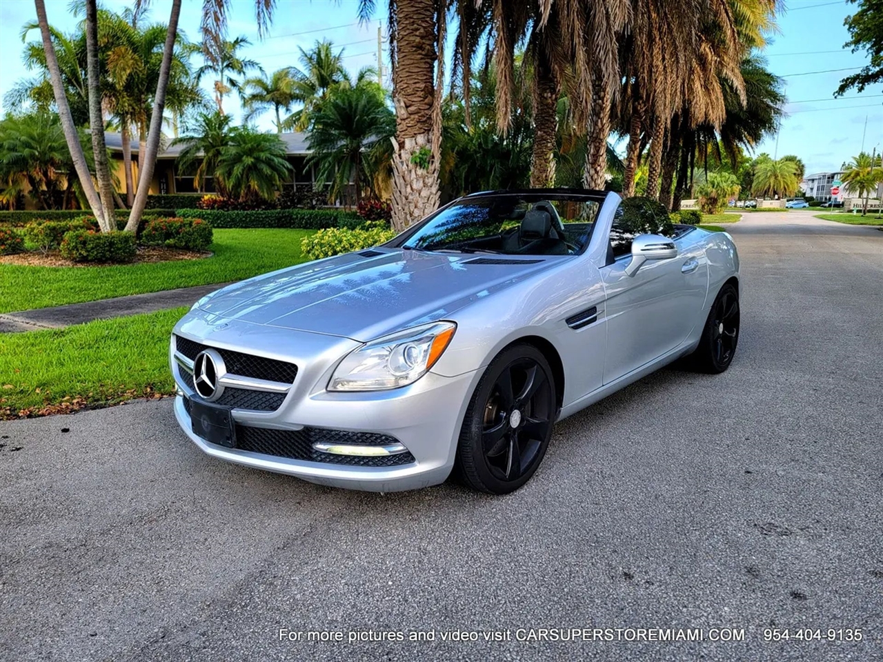 Mercedes-Benz SLK  2012