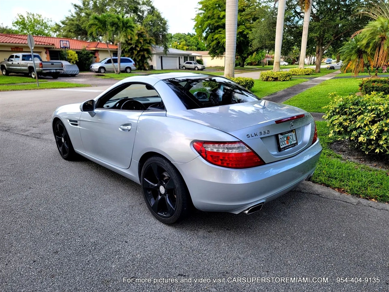 Mercedes-Benz SLK  2012