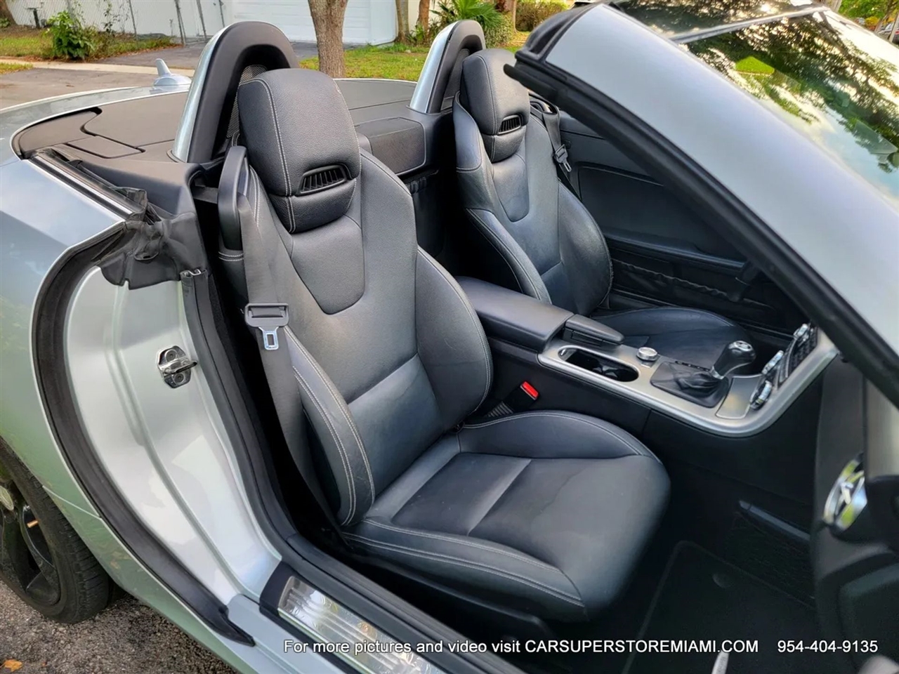 Mercedes-Benz SLK  2012