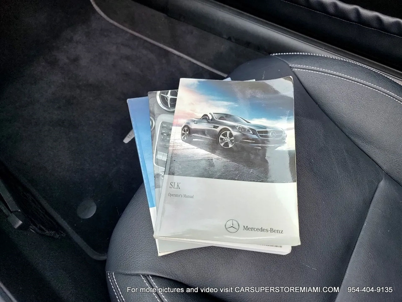 Mercedes-Benz SLK  2012