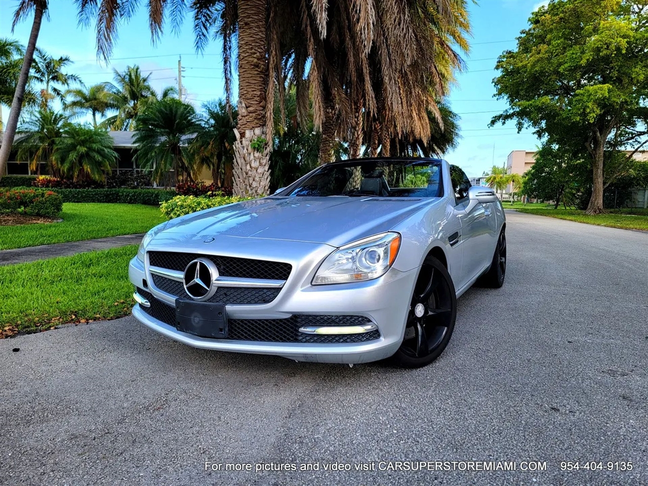 Mercedes-Benz SLK  2012