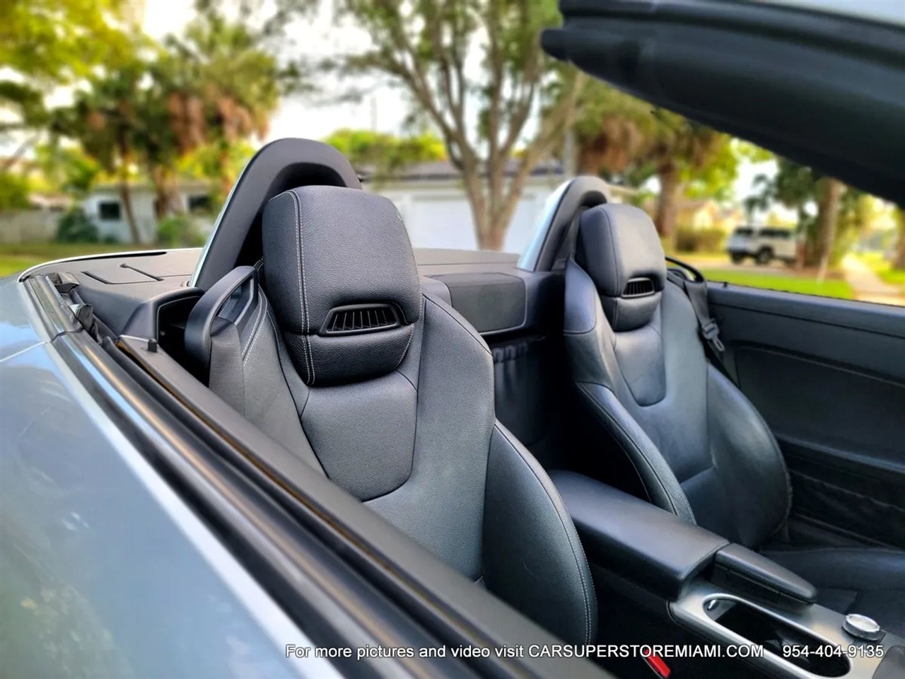 Mercedes-Benz SLK  2012