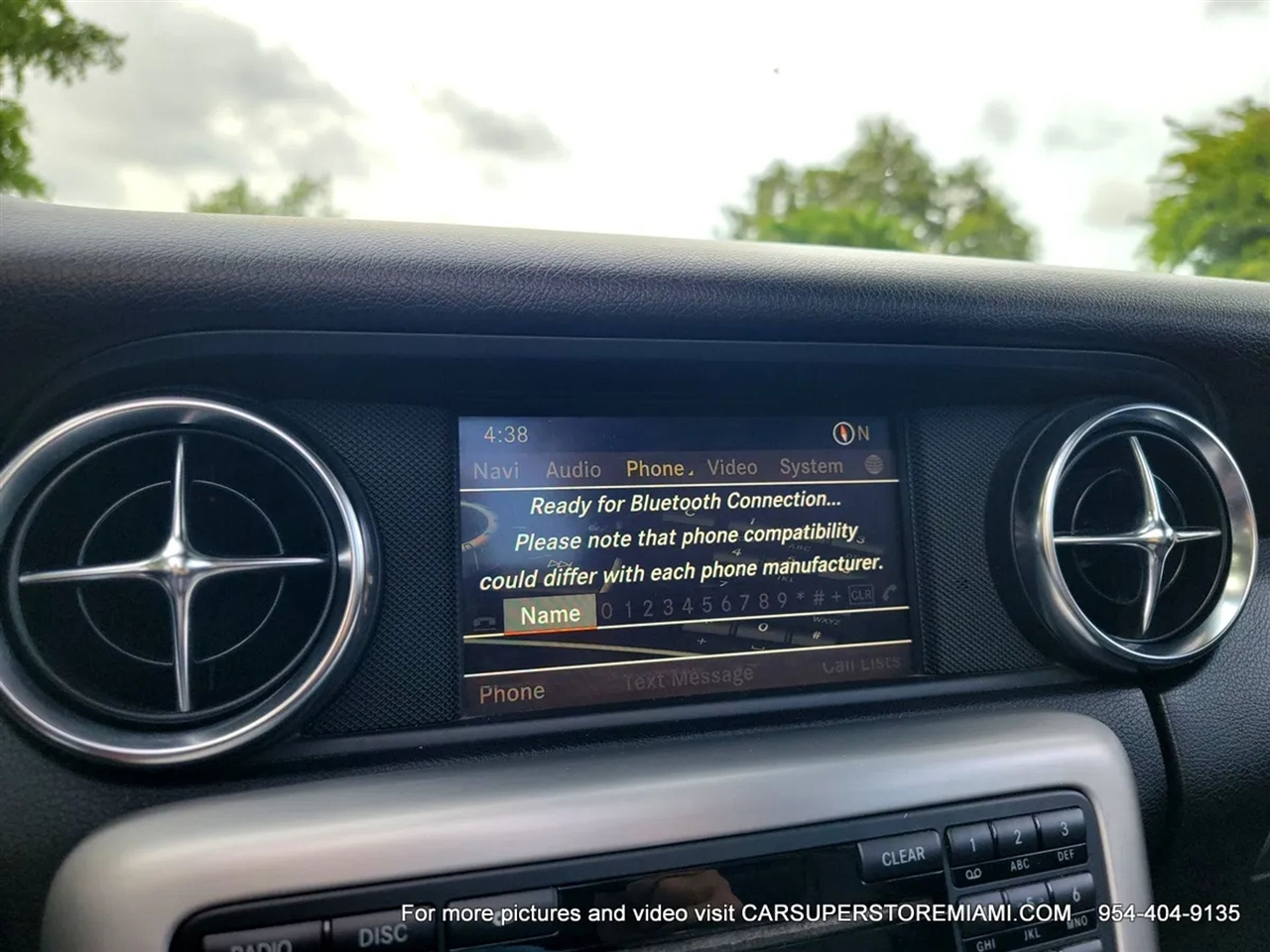 Mercedes-Benz SLK  2012